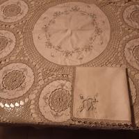 Tovaglia Tonda Ricamata