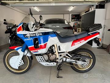 Honda Africa Twin 650 RD03