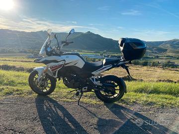 Benelli trk 251 