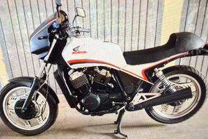 Honda VT 500E