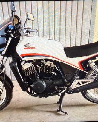 Honda VT 500E