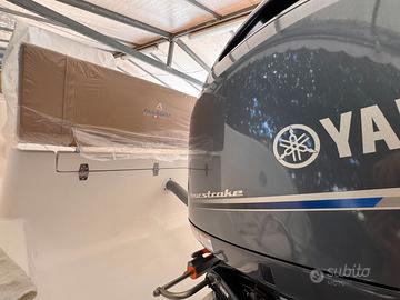 Allegra 21 con fuoribordo 150 cv Yamaha 