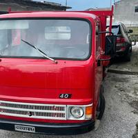 Iveco om 4o ribaltabile patente b