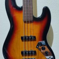 Harley Benton basso elettrico fretless