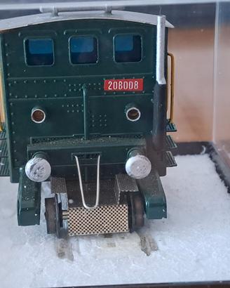 Locomotiva da manovra Sogliola 208 008