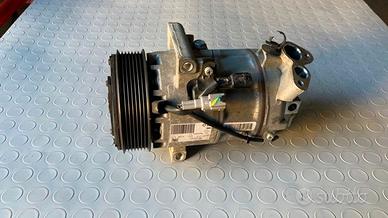 Compressore clima Renault Clio 4 2019 (926000734R)