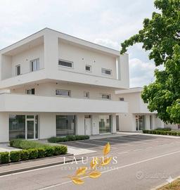 Appartamento di 140 m² con 4 locali a Silea