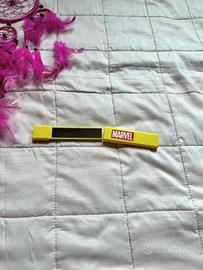 Specchietto giallo della Marvel