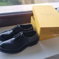 Stringata Derby Doucal's In Pelle Spazzolata Nera