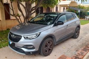 Opel Grandalad X 1.5. 131Cv