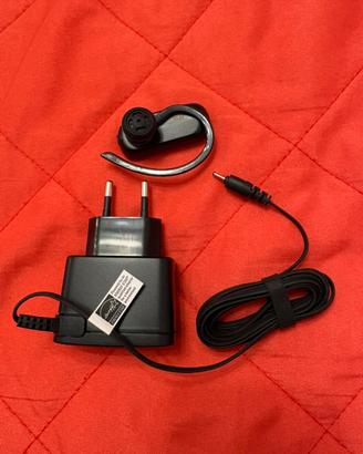Caricabatteria e bluetooth “Nokia” come nuovi.