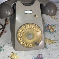 Telefono vintage da muro