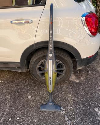 Aspirapolvere hoover