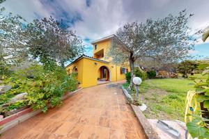 Villa Indipendente con terreno