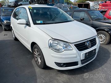 Ricambi usati Volkswagen Polo 1.2 benz 2009 BZG