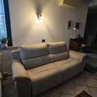 Divano 3 posti due zone PoltroneSofà 