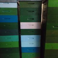 melari dadant con telaini e cera