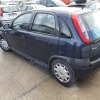 Opel corsa 1.0 benz 01 ricambi