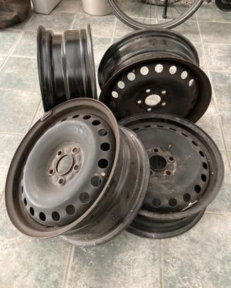 Cerchi in ferro da 16” per audi a3 o simili