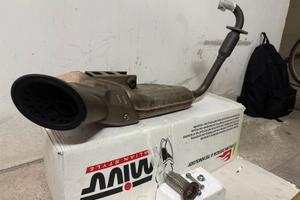 Scarico Zontes G1 125 - Pari al nuovo -