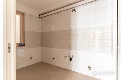 Appartamento rifinito nel 2013 BA003578