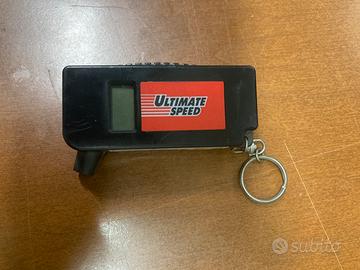 Manometro digitale portatile per pneumatici