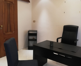 Stanza uso studio - ufficio