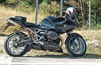 BMW R1200S