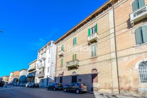 bilocale da ristrutturare