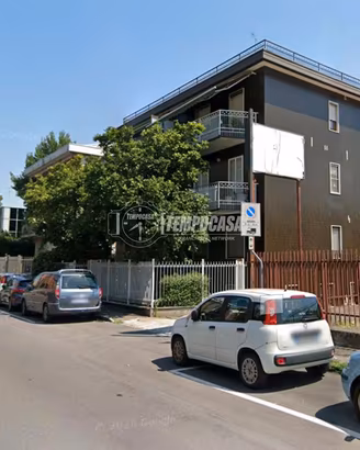 Ufficio a Corsico 3 locali