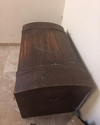 Baule antico