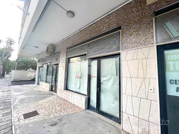 NEGOZIO A FRANCAVILLA AL MARE
