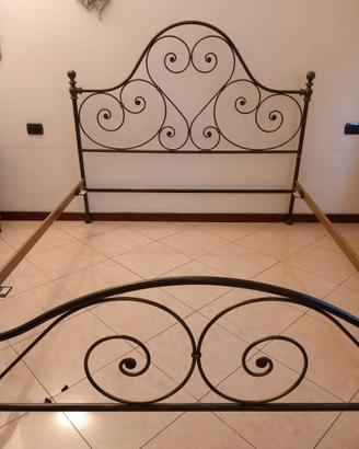 Letto matrimoniale ferro battuto verde