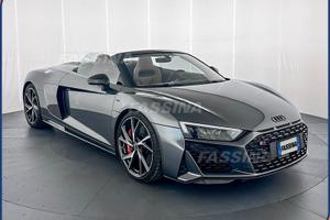 Audi R8 V10 RWD S Tronic Spyder Performance 570cv