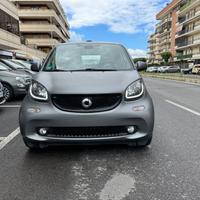 Smart ForTwo 90 0.9 T twinamic cabrio Prime LED NA