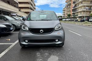 Smart ForTwo 90 0.9 T twinamic cabrio Prime LED NA