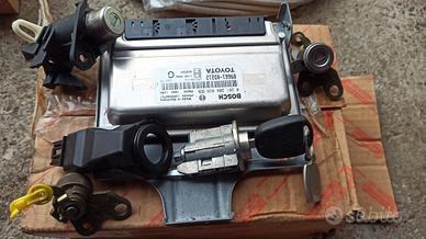 Centralina motore e kit serratura Toyota Yaris