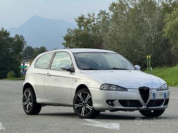 Alfa Romeo 147 1.9 JTD (120) 3 porte Distinctive E