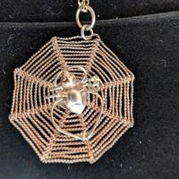 Collana con ragno