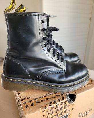 Dr. Martens 1460 38 Stivali Combat Donna Neri