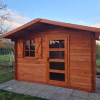 Casette in legno da giardino