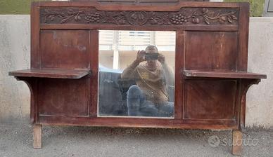 Specchiera in legno intagliato con alzata Antica