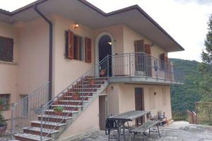 Casa ingresso indipendente con giardino - Ascol...