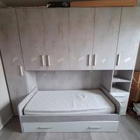 Cameretta armadio ponte 6 ante con 2 posti letto