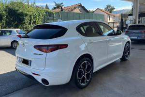 Alfa Romeo Stelvio Veloce Q4 210CV