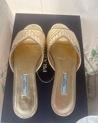 Prada Sabot in pelle laminata oro – tg. 37