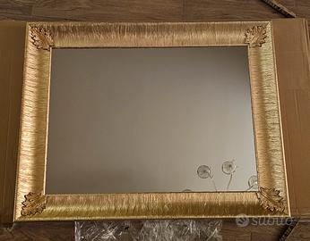 Specchio foglia oro