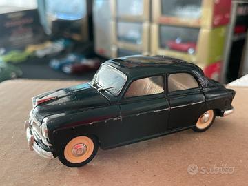 Brumm 1/43 fiat