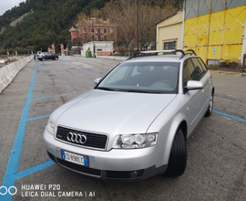 Audi a4 avant quattro