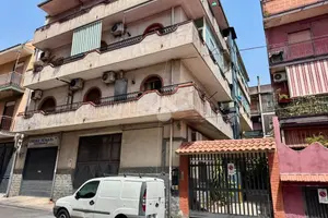 3 locali a misterbianco